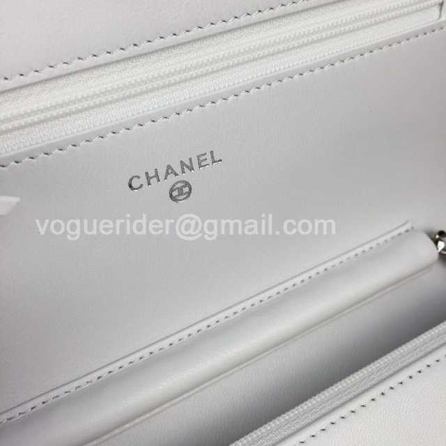 33814 V WOC 19 Lambskin 33814 V WOC 19 Lambskin