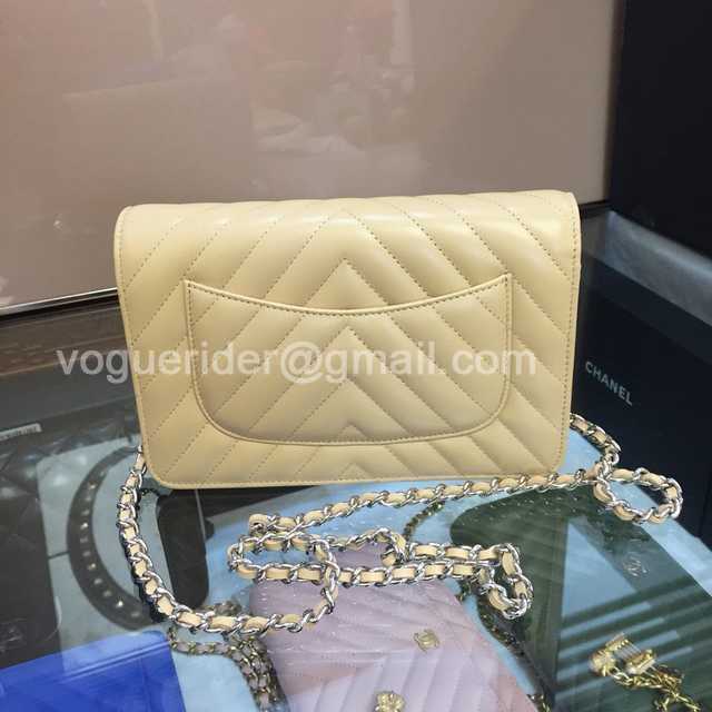 33814 V WOC 19 Lambskin 33814 V WOC 19 Lambskin