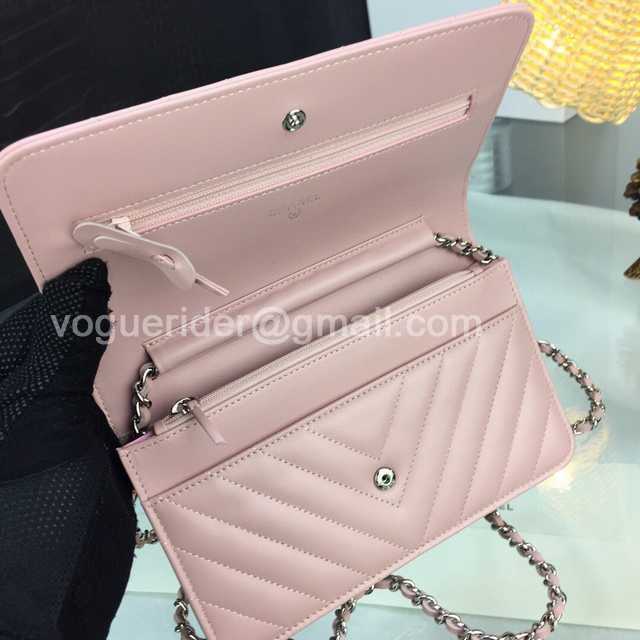 33814 V WOC 19 Lambskin