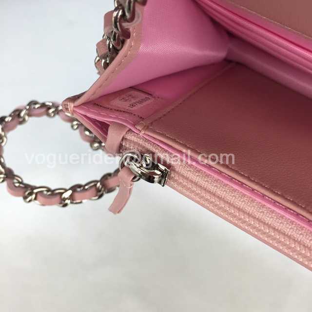 33814 V WOC 19 Lambskin