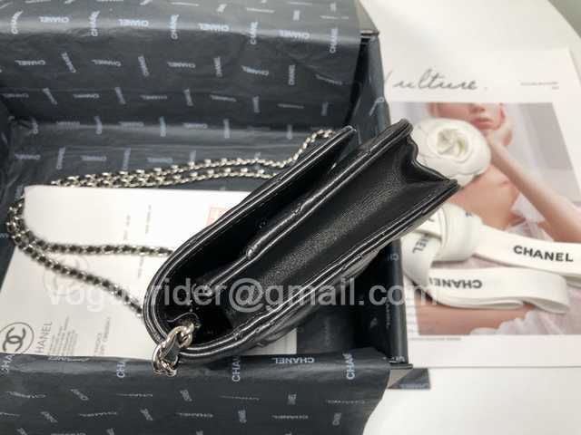 33814 WOC 19 Lambskin