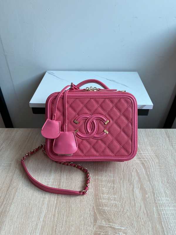93343 Vanity Case 21