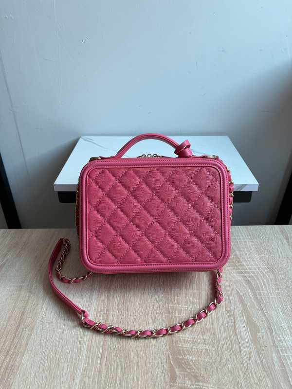 93343 Vanity Case 21