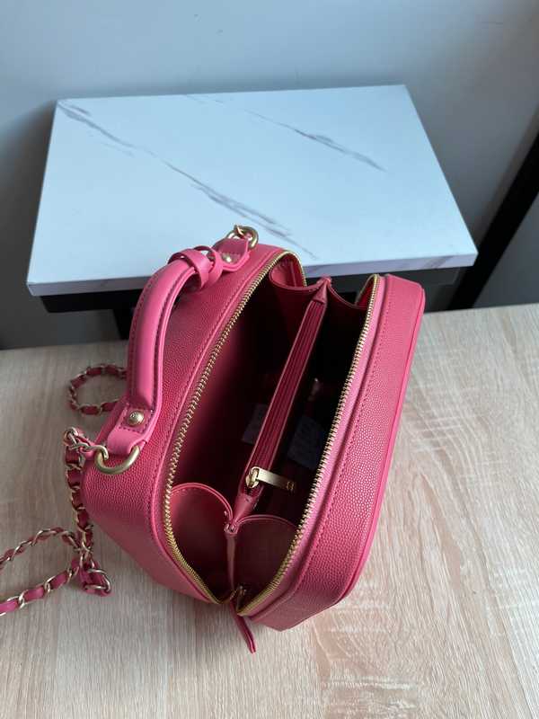 93343 Vanity Case 21