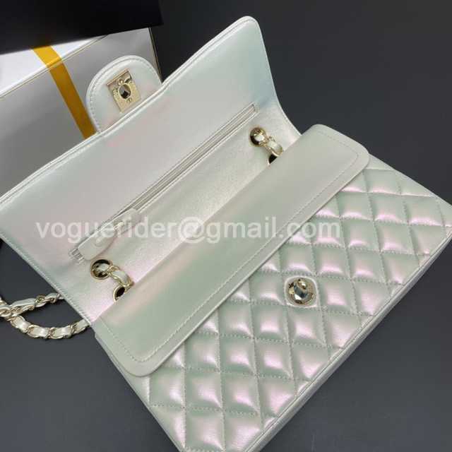 Top 1112 Medium 25 Gaiera Lambskin