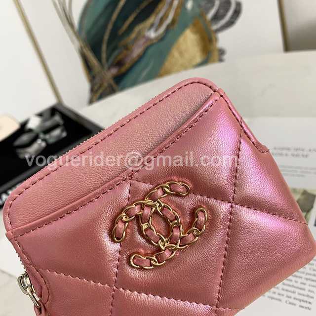 82086 Card Holder