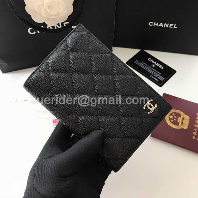 80385 Passport Holder 14