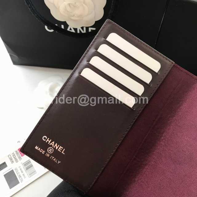 80385 Passport Holder 14