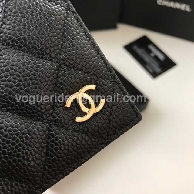 80385 Passport Holder 14