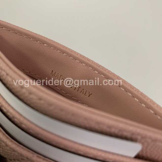 AP1843 Card Holder 11