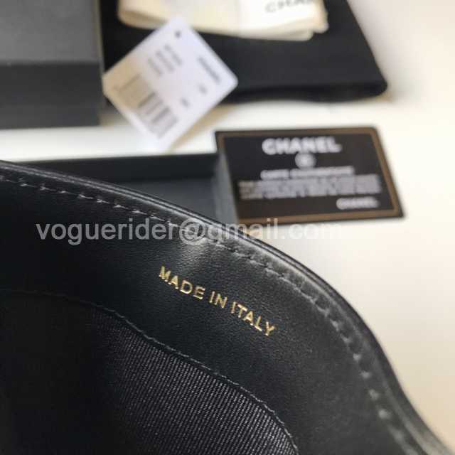 AP1846 Card Holder 11