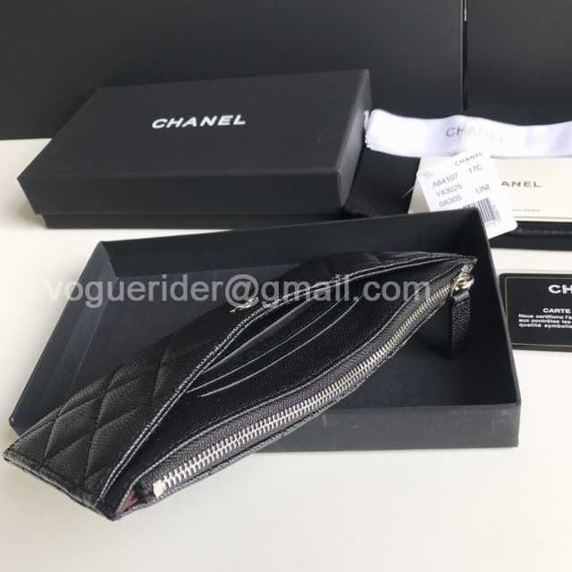 84107 Card Holder 19