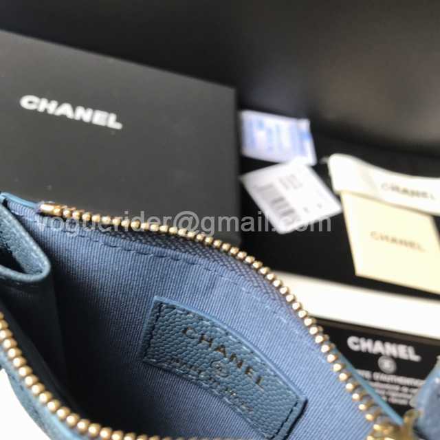 84105 Card Holder 11