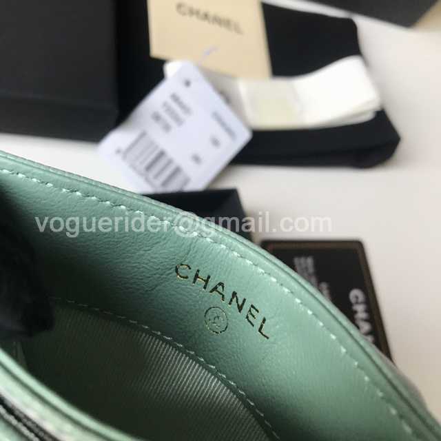 84431 Card Holder 11