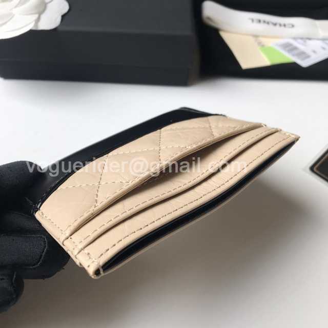 84368 Card Holder 11