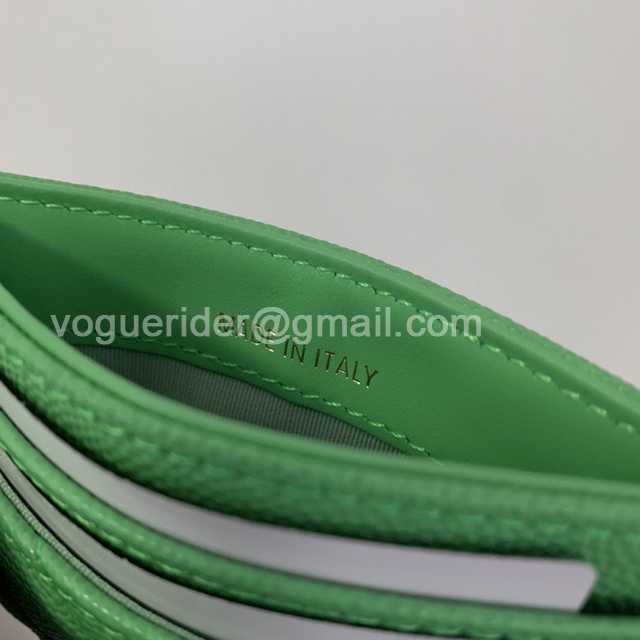 AP1843 Card Holder 11