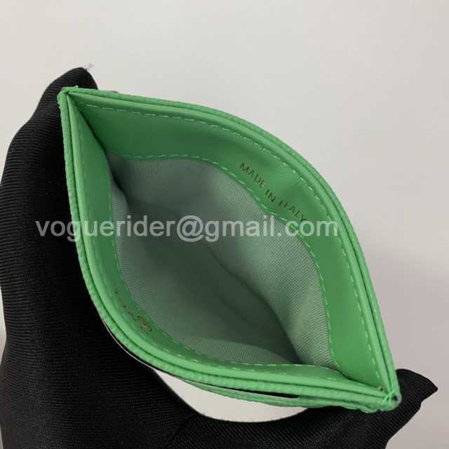 AP1843 Card Holder 11
