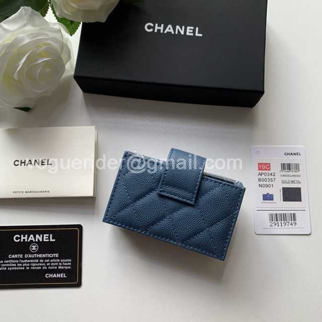 AP0342 Card Holder 10