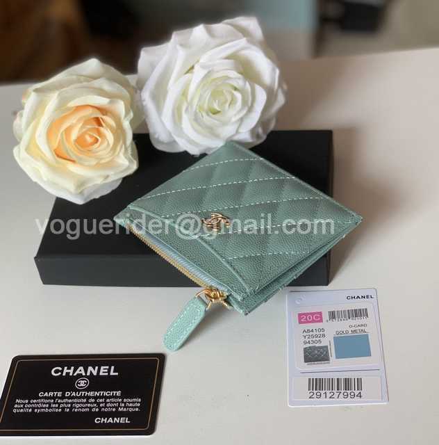 84105 Card Holder 11