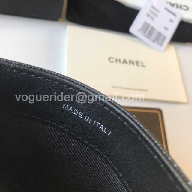 84431 Card Holder 11