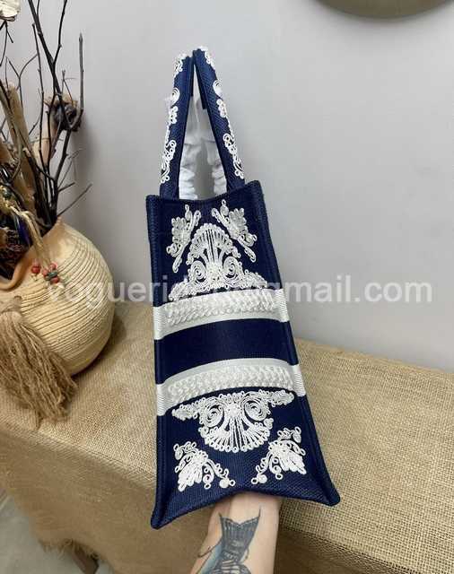 M1286 36 In Lights M1286 36 In Lights