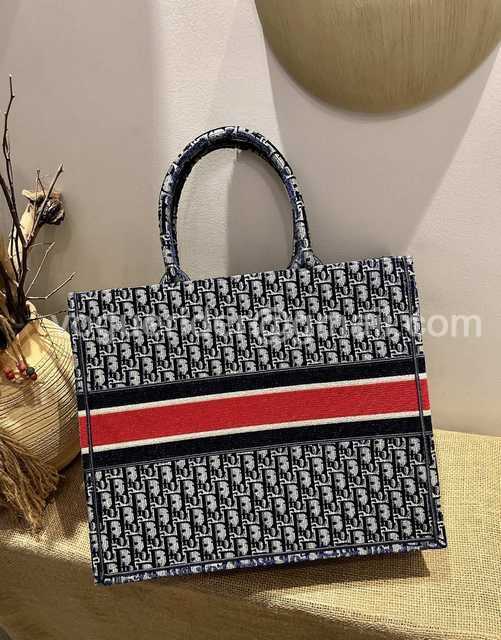 M1286 41 In Lights M1286 41 In Lights