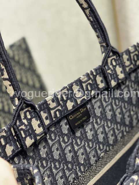 M1286 41 Oblique M1286 41 Oblique