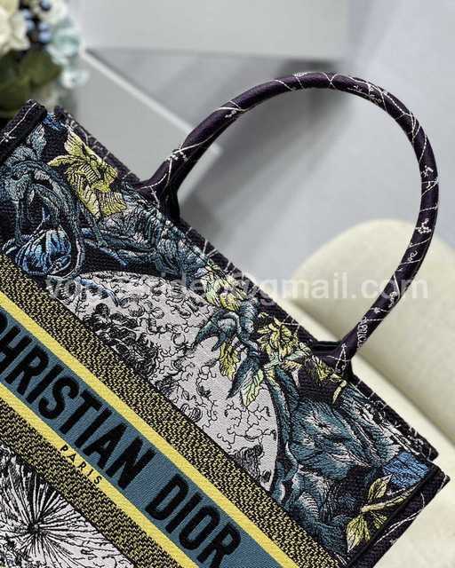 M1287 36 Embroidery M1287 36 Embroidery