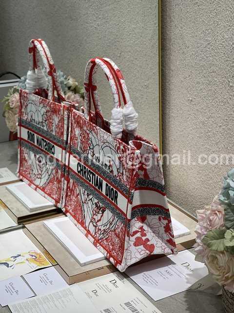 M1287 36 Embroidery M1287 36 Embroidery