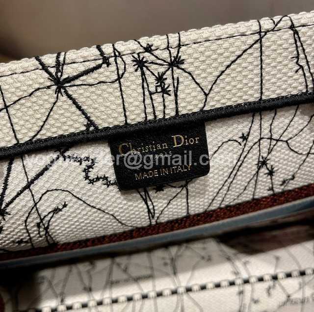 M1287 36 Embroidery M1287 36 Embroidery