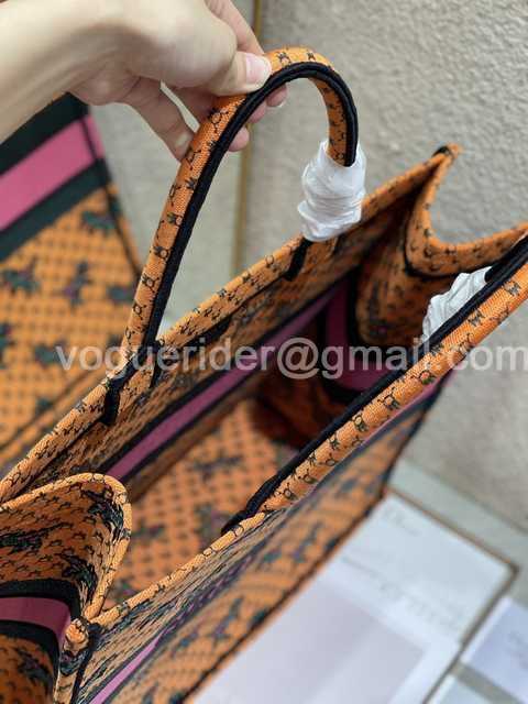 M1286 41 In Lights M1286 41 In Lights