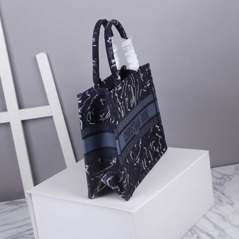 M1287 2023 36 M1287 2023 36