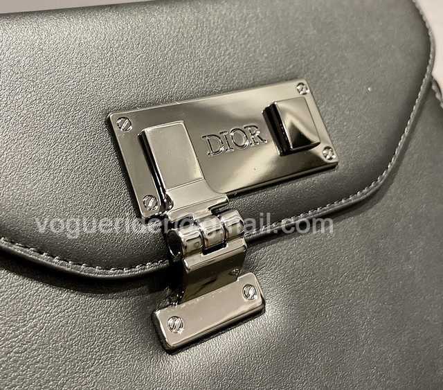 214 Clutch 19 214 Clutch 19