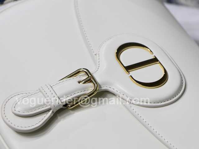 Bobby M9320 27 Bobby M9320 27