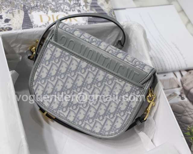 Bobby Oblique M8010 22 Bobby Oblique M8010 22