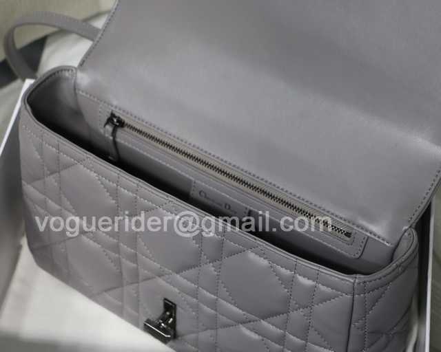 M8016 Caro 28 M8016 Caro 28