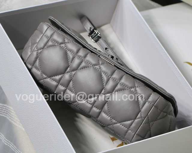 M8017 Caro 25 M8017 Caro 25