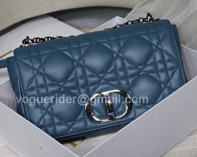 M8016 Caro 28 M8016 Caro 28