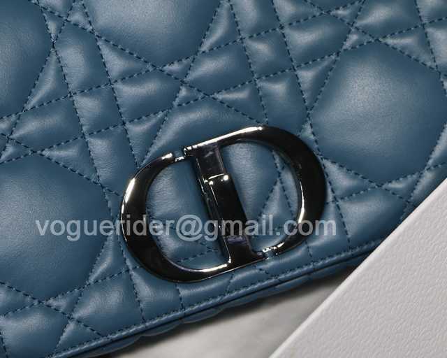 M8016 Caro 28 M8016 Caro 28