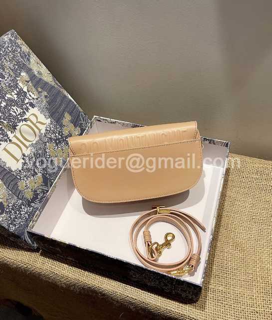 9327 Bobby Ease-West 21