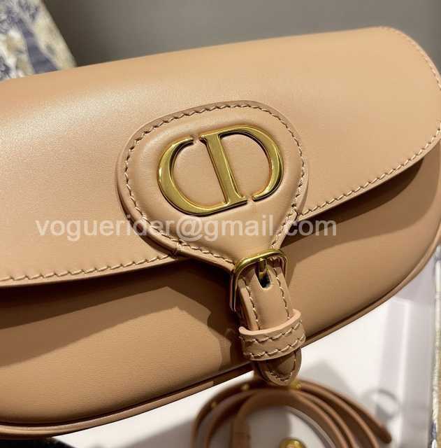 9327 Bobby Ease-West 21