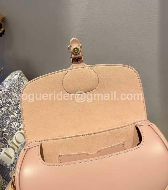 9327 Bobby Ease-West 21