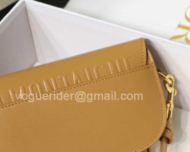 9327 Bobby Ease-West 21