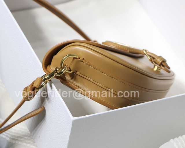 9327 Bobby Ease-West 21