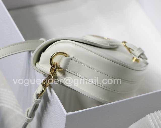 9327 Bobby Ease-West 21