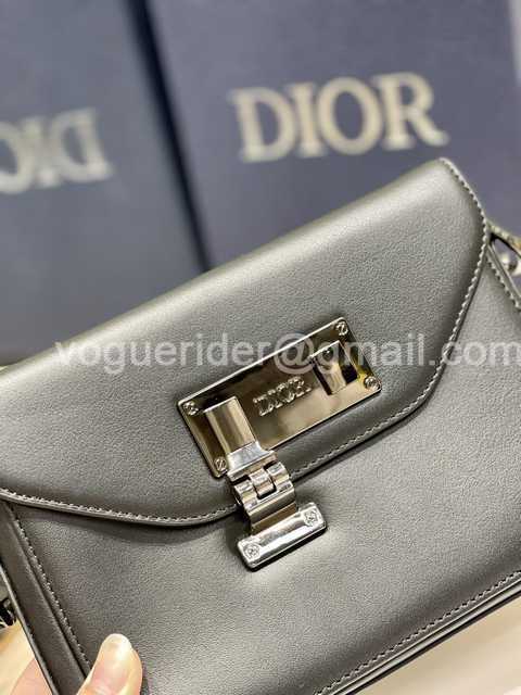 214 Mini Messenger 19