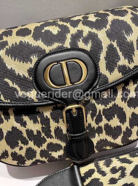 Bobby M9320 27 Bobby M9320 27