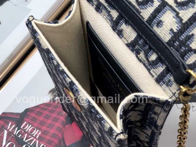 2227 Oblique Phone Bag 18 2227 Oblique Phone Bag 18