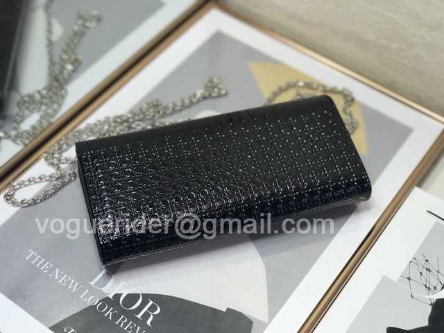 2251 Chain Bag 21 2251 Chain Bag 21