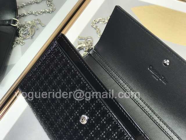 2251 Chain Bag 21 2251 Chain Bag 21